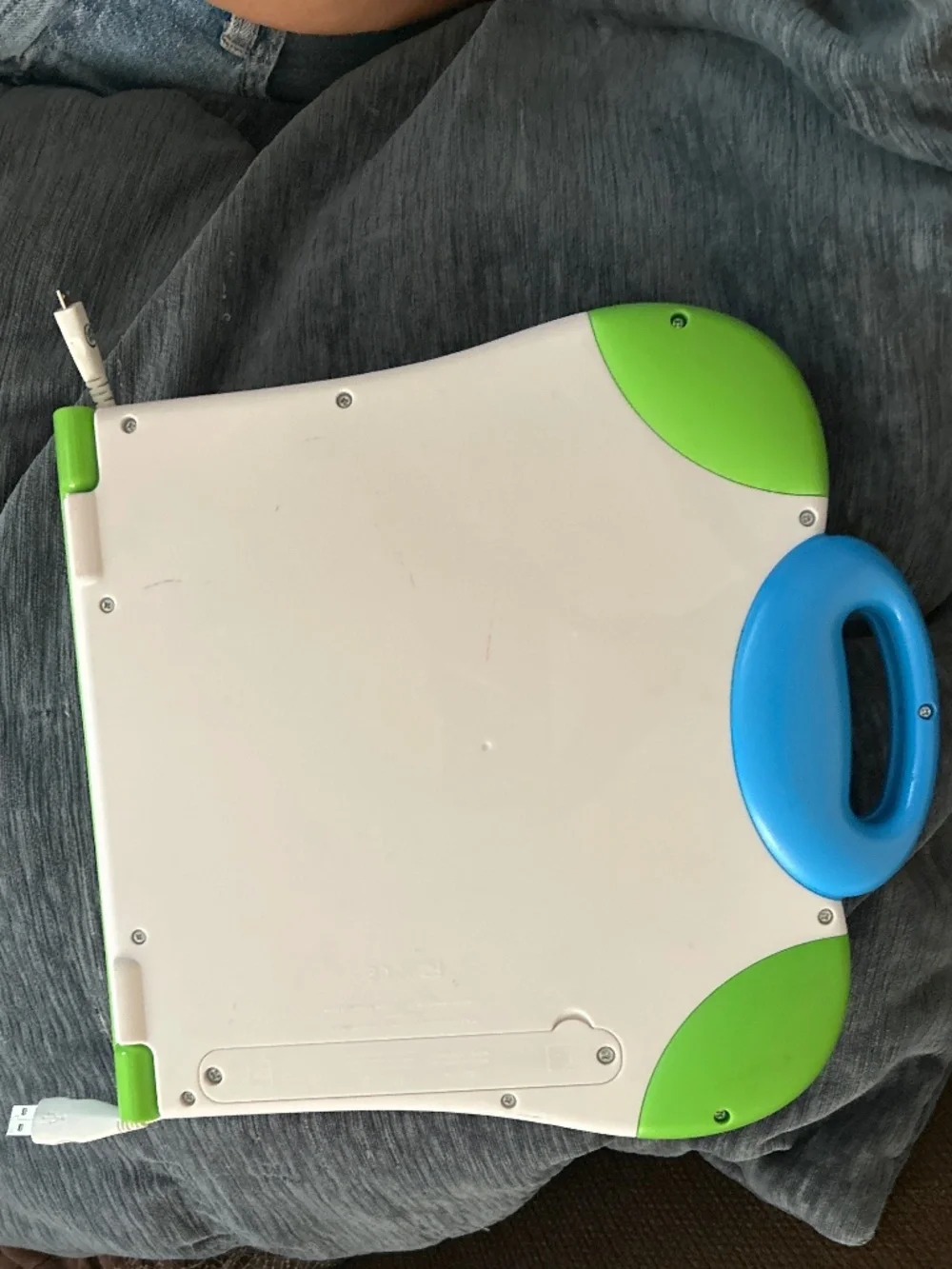 LeapFrog LeapStart Learning System + 2 Interactive Books